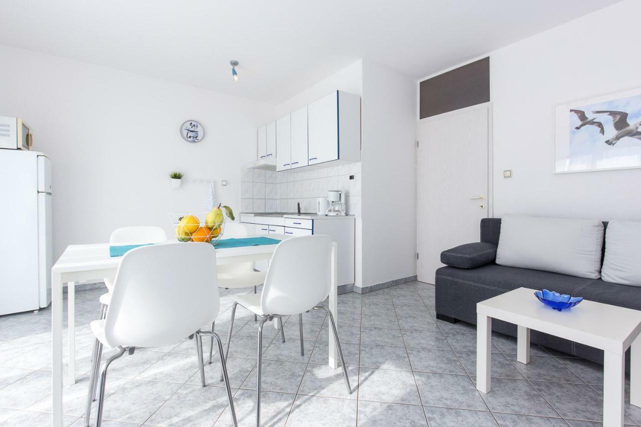Apartments Krajina Novi Vinodolski Bagian luar foto