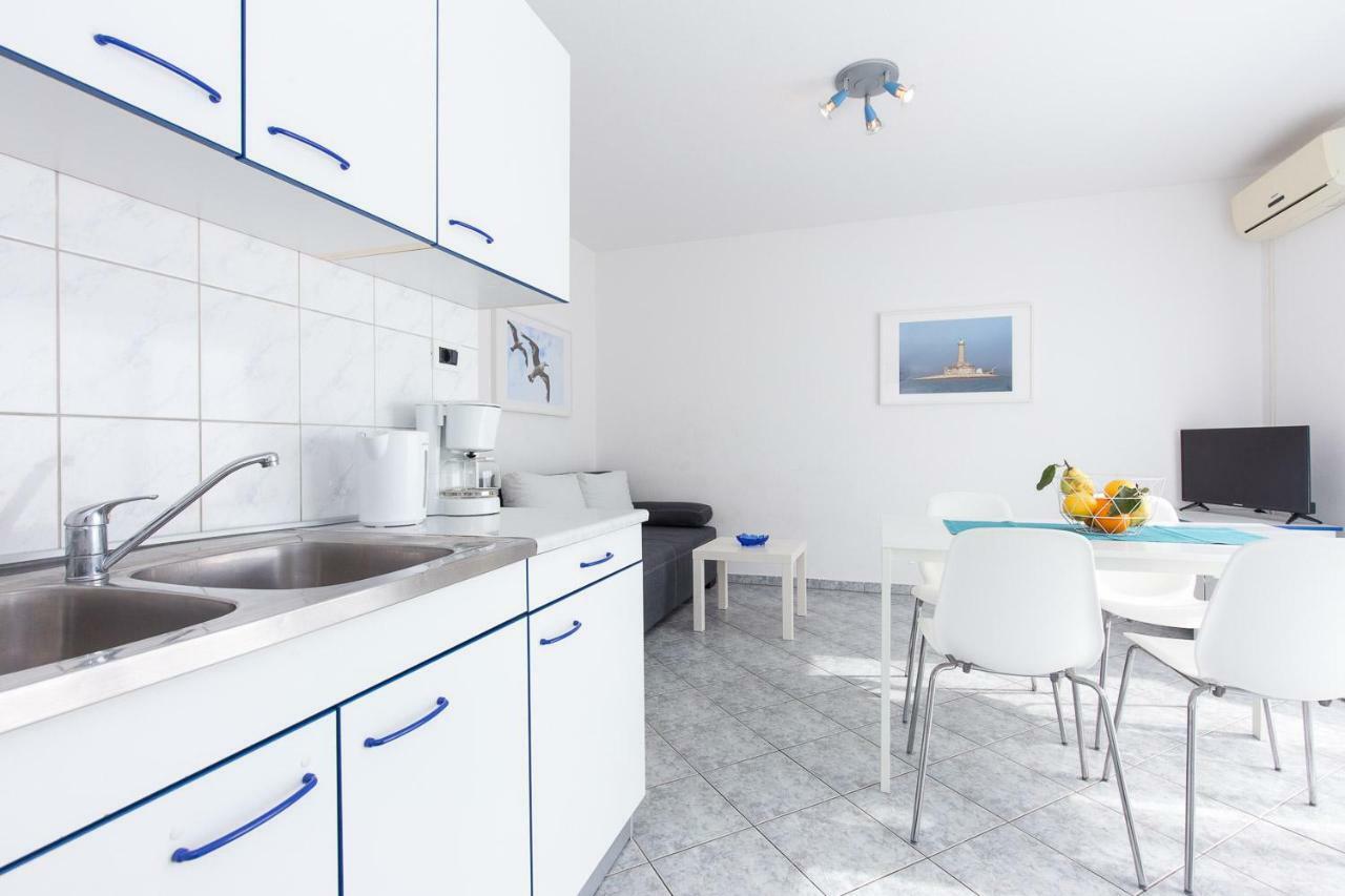 Apartments Krajina Novi Vinodolski Bagian luar foto